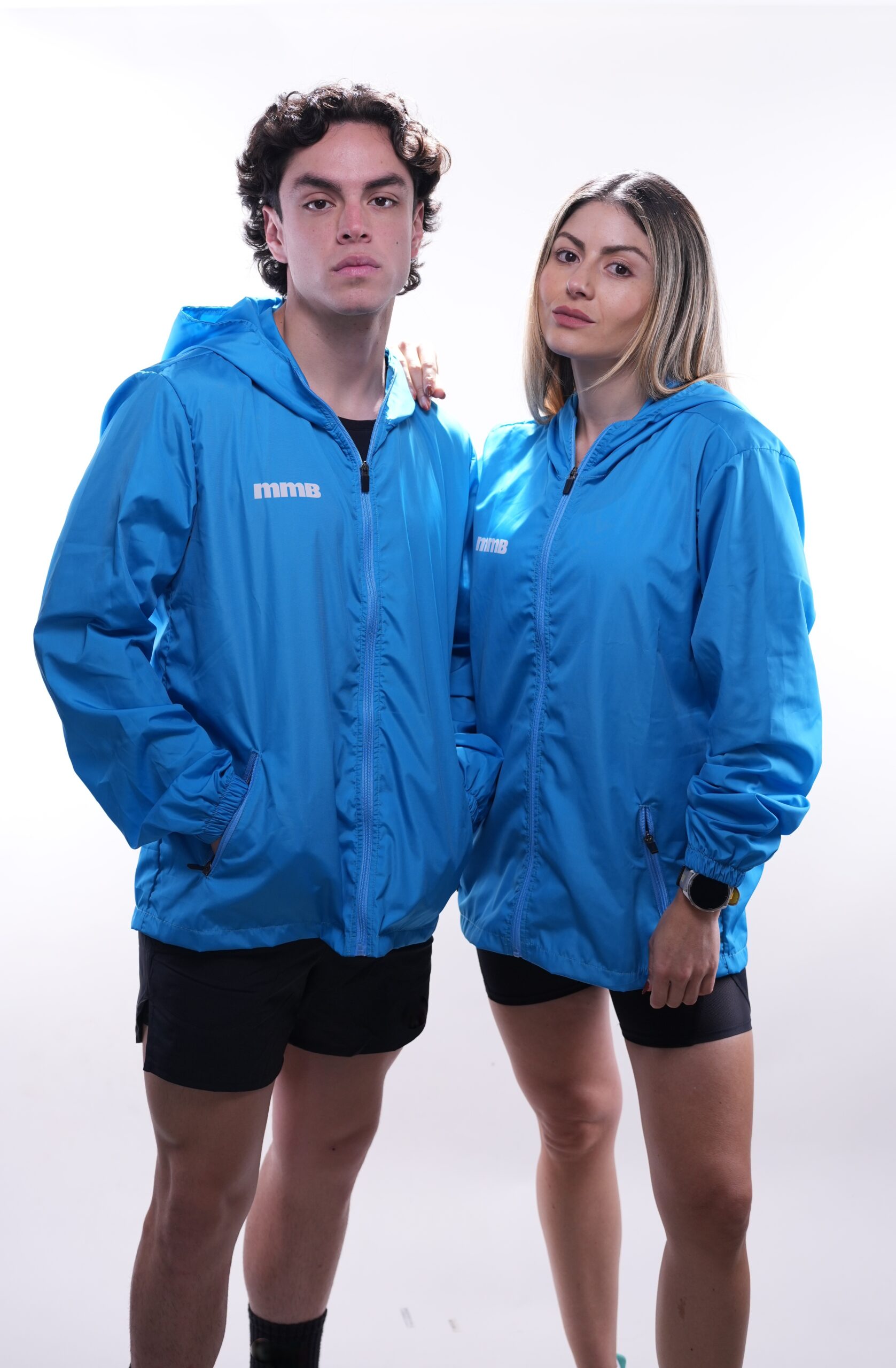 Rompevientos Azul 2025